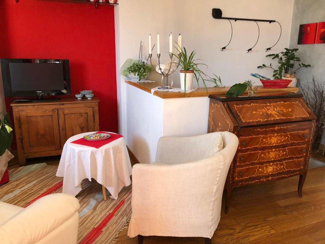 Tremezzina Appartamento Red & Grey Mezzegra Eksteriør billede